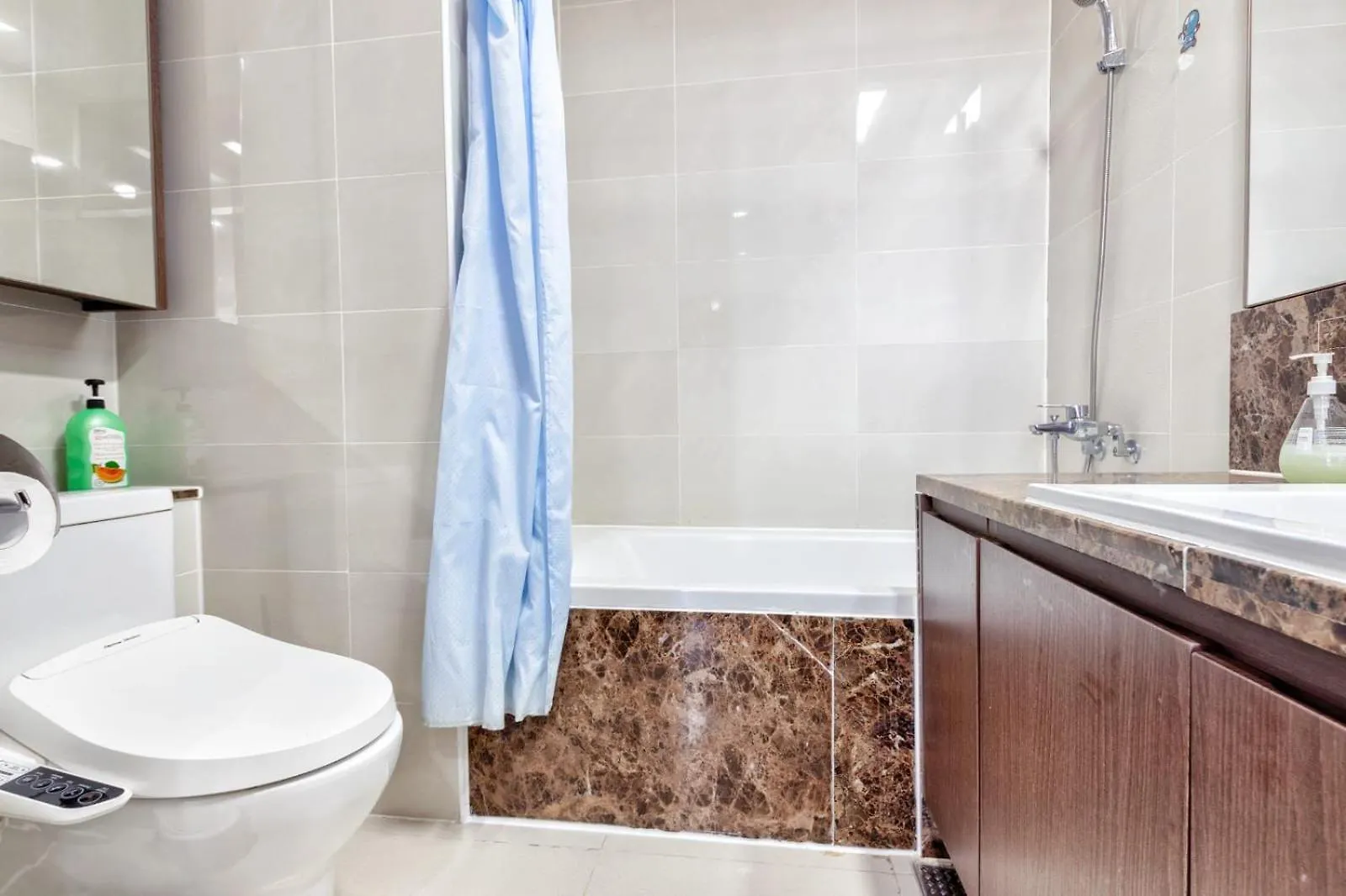 2805 Квартира Higvill Nur-Sultan  Apartment Nur-Sultan (Astana)